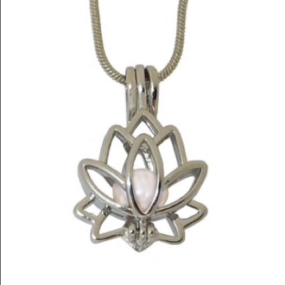 NEW Lotus Precious Pearl Necklace - Picture 1 of 6
